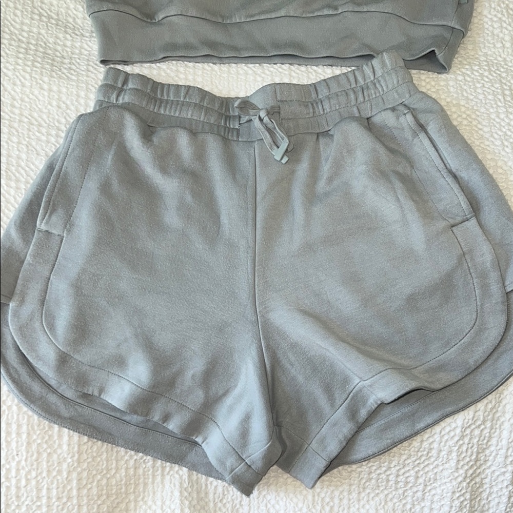 Varley Light Blue Short Sleeve Zip Polo and Shorts Set - Picture 5 of 14
